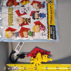 Collectible Kite-flying Woodstock figural bag clip series 3 NWT